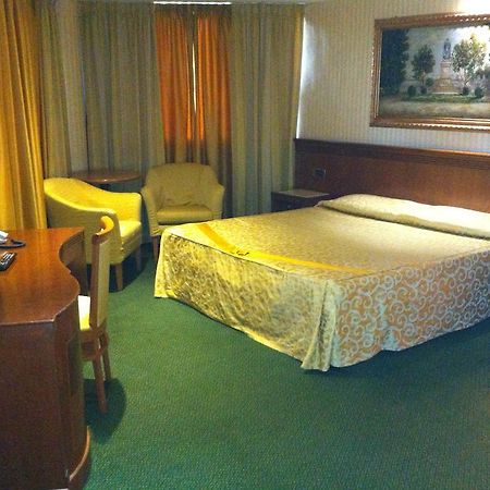 Clelia Palace Hotel 罗马 外观 照片