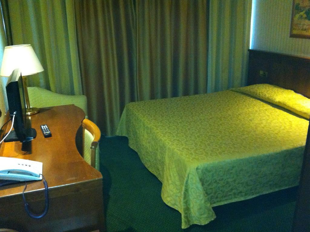 Clelia Palace Hotel 罗马 外观 照片